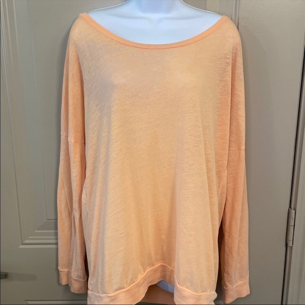 Victoria's Secret PINK Long Sleeve Top